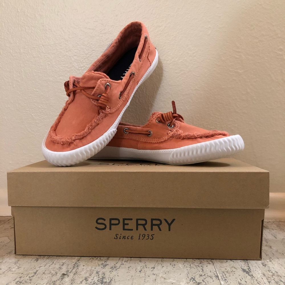 Women’s Sperry Sayel away washed